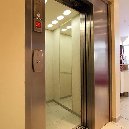 La Petite Rosa 호텔 3*