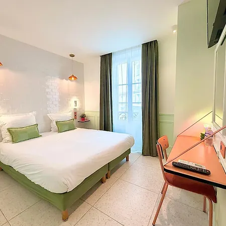 Hotel La Petite Rosa Paryż