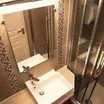 Hotel La Petite Rosa Paris