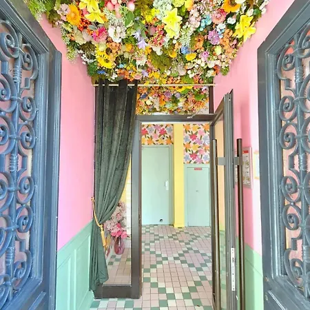 Hotel La Petite Rosa Parijs
