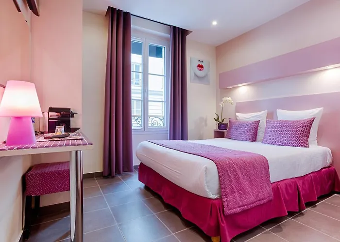 La Petite Rosa Париж