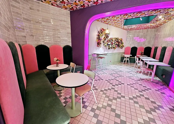 La Petite Rosa Отель Париж