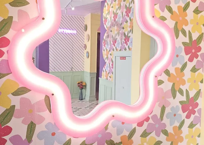 Отель La Petite Rosa 3*