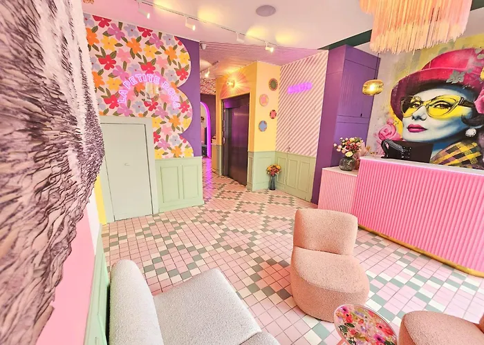 Отель La Petite Rosa 3*