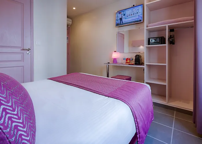 La Petite Rosa 3*