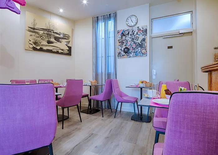 La Petite Rosa Париж