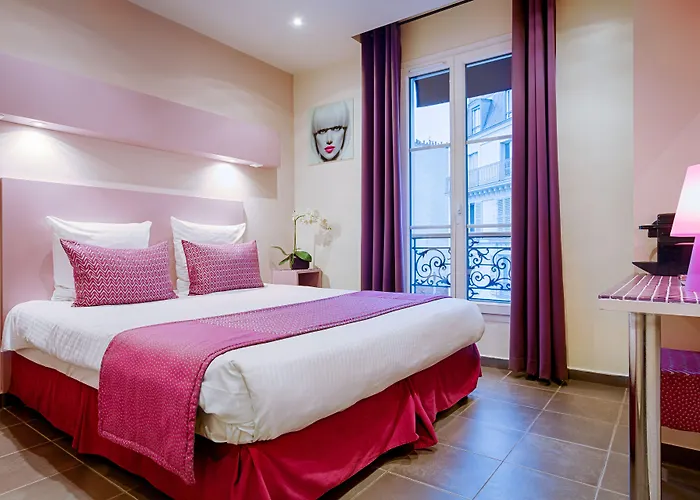 La Petite Rosa 3* פריז