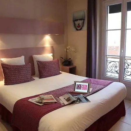 La Petite Rosa 3* Париж